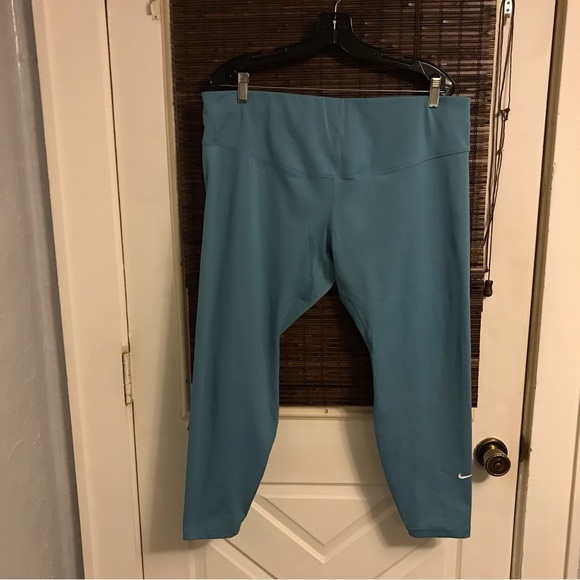 Nike Women's Zenvy Gentle-Support High-Waisted 7/8 Leggings - Picture 1 of 7